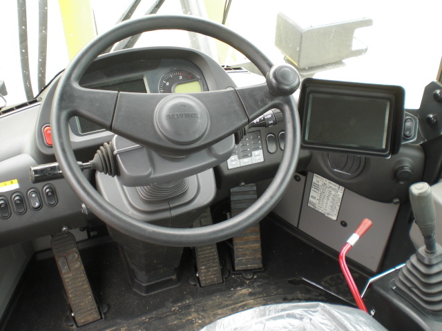 WA100-8 20.JPG